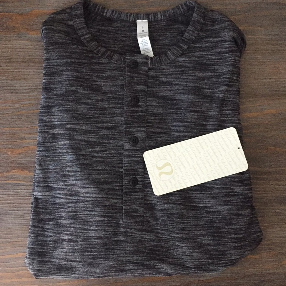 Lululemon Henley NWT